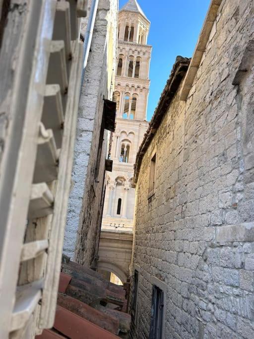 Largo Apartment In The Heart Of Diocletian Palace Split Buitenkant foto