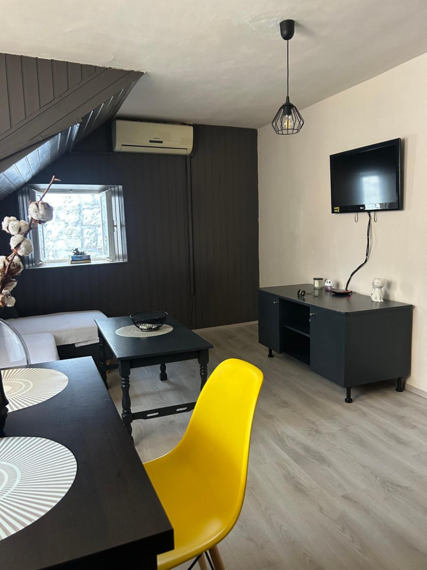 Largo Apartment In The Heart Of Diocletian Palace Split Buitenkant foto